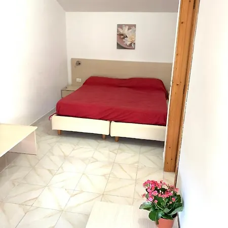 Casa Del Gelso סן מנאיו